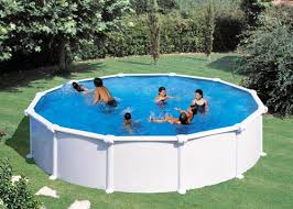 Pratique, économique, et faciles à installer, nos piscine hors sont Livrés avec un kit complet de fi...